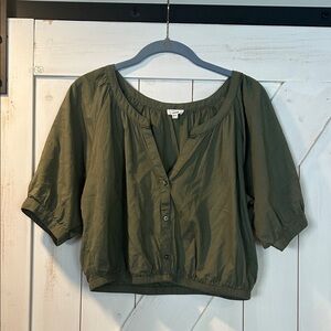 Aerie Olive Green Puff Sleeve Button-Front Crop Top Medium Cotton Viscose Blend